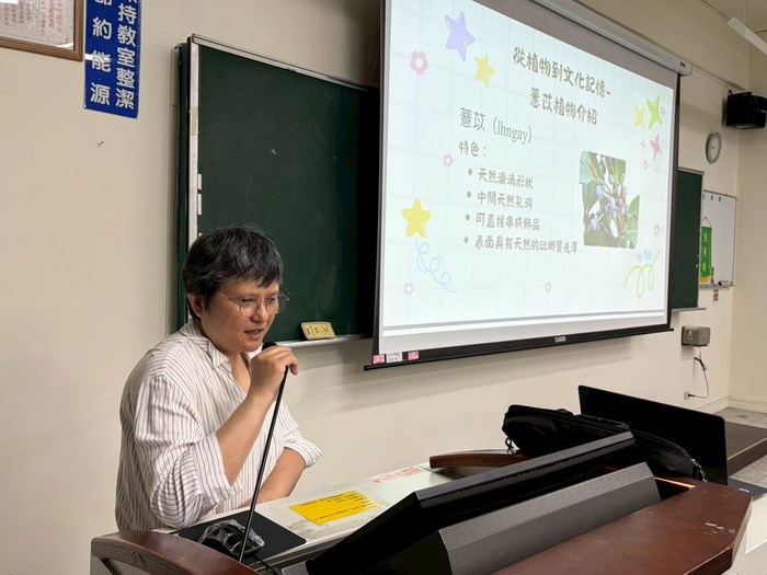 【原住民族學生資源中心活動】3/26~27原住民族文化教育週-「薏苡珠串起的太魯文化｜傳統項鍊手作體驗」活動花絮圖片