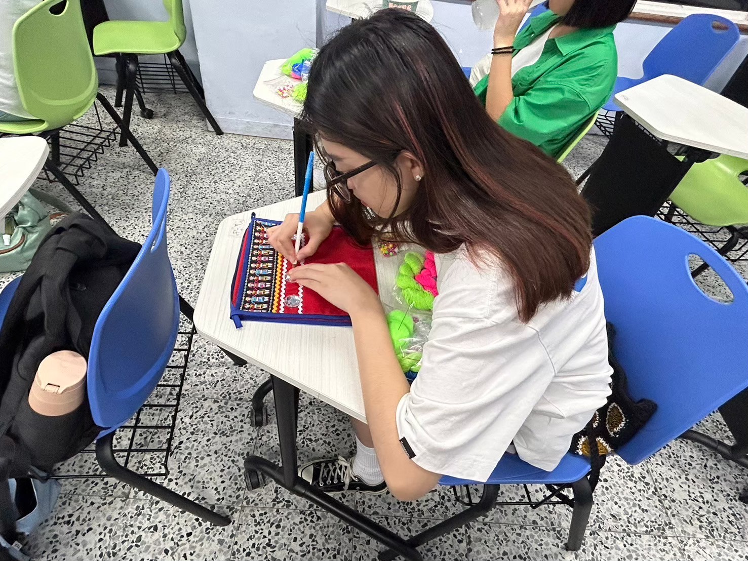 情人，情放到我的袋子裡